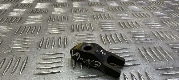 KIA Ceed Fuel Injector clamp holder 