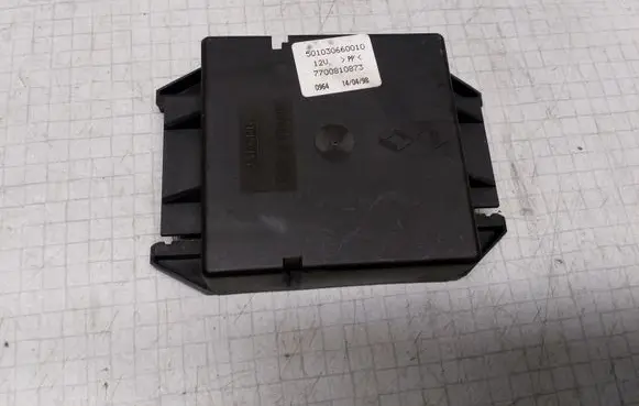 Renault Laguna I Other control units/modules 7700810873