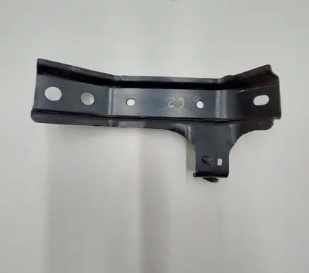 Nissan Leaf II (ZE1) Hybrid/electric vehicle battery bracket 