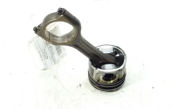 Citroen C4 I Picasso Piston with connecting rod 9HR