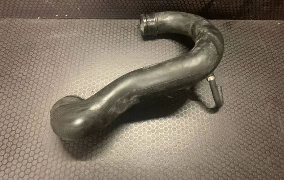 Volvo C70 Intercooler hose/pipe 9155882 7321