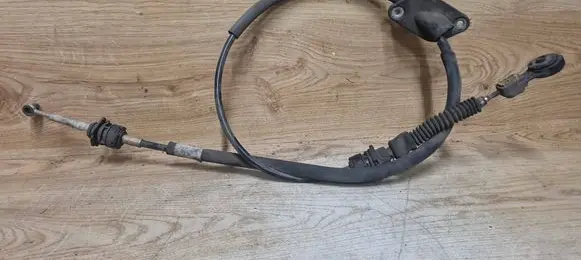 Volvo V70 Gear shift cable linkage 