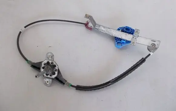 Ford Mondeo MK II Rear door manual window regulator 