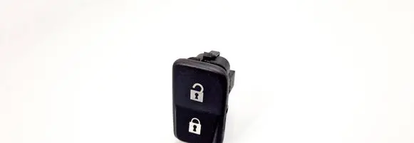 Volvo V50 Central locking switch button 0565832