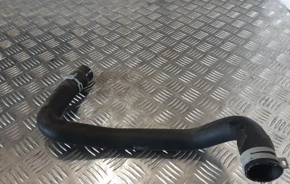 Ford Kuga II Coolant pipe/hose 