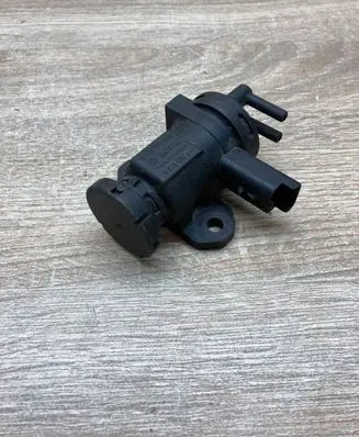 Citroen C5 Turbo solenoid valve 9635704380 0928400414