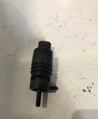 BMW X5 E70 Windscreen/windshield washer pump 6934160 3095102 10833217