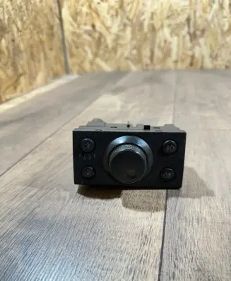 Other switches/knobs/shifts
