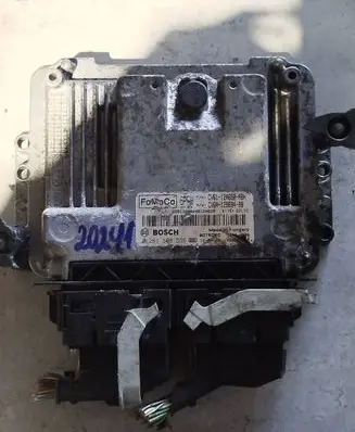 Ford Focus Engine control unit/module cv6112a650abh cv61-12a650-abh 0261s08536