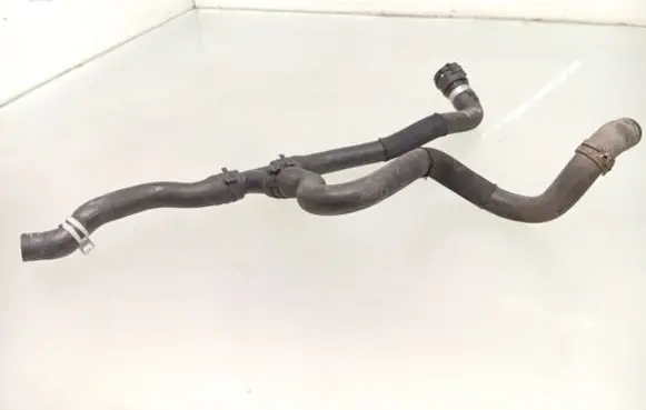BMW 5 E60 E61 Engine coolant pipe/hose 6985737