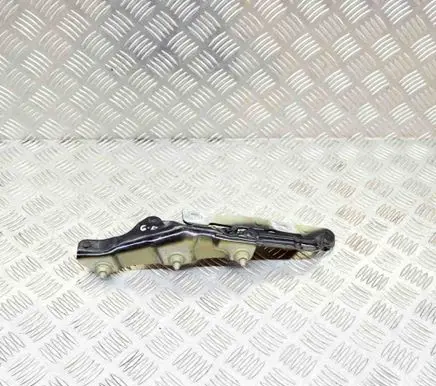 Tailgate/trunk/boot hinge