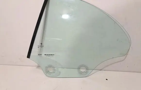 BMW 8 G14 Rear side window 7428515