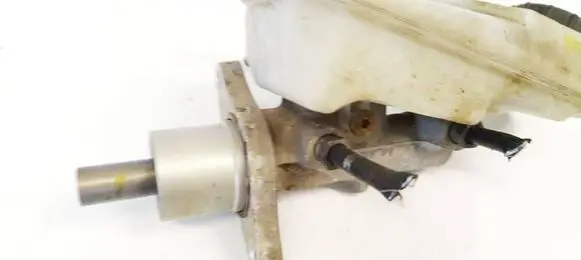 Ford Focus Master brake cylinder