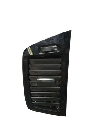 Volvo XC90 Dash center air vent grill 31651283