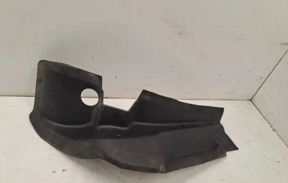 BMW X7 G07 Rear/tail light trim molding 7451767