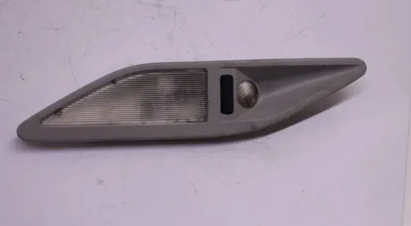 BMW 5 E39 Rear seat light 8363611