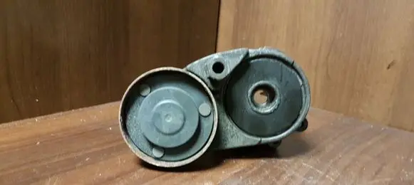 Audi A6 S6 C5 4B Timing belt/chain tensioner 078903133AB