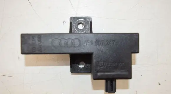 Audi A6 S6 C6 4F Interior comfort aerial antenna 4F0907247