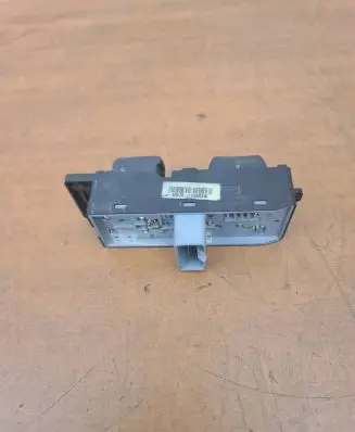 KIA Carens II Electric window control switch 935751D0003W