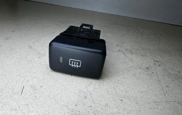 Nissan NP300 Windscreen/window heater switch 06016 NILES06016 1323U