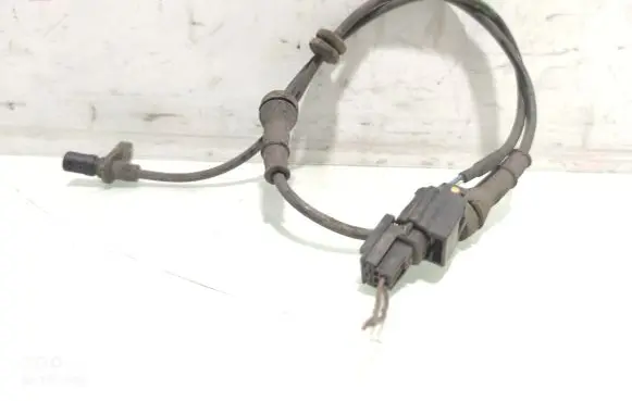 Nissan Juke I F15 ABS rear brake sensor 479011KA0A