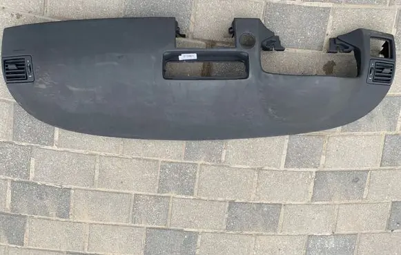 Volvo V50 Dashboard 30722599 EE281221 P000820
