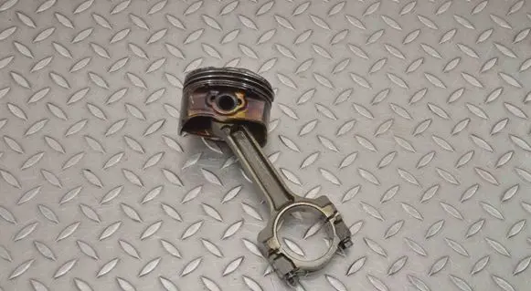 GMC Sierra 1000 Piston 