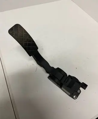 Skoda Fabia Mk1 (6Y) Accelerator throttle pedal 6Q1721503D 387200526 0281002378