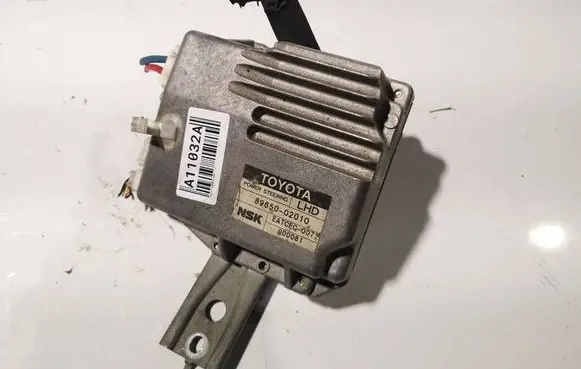 Toyota Corolla E120 E130 Power steering control unit/module 8965002010 89650-02010