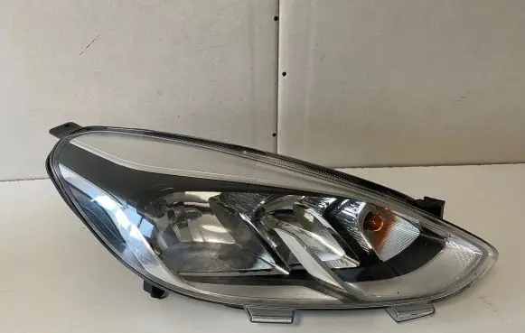 Ford Fiesta Headlight/headlamp H1BB13W029AD 175PL25168