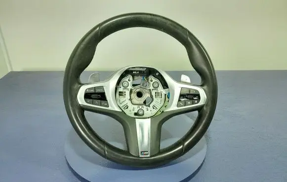 BMW 1 F40 Steering wheel 8391564