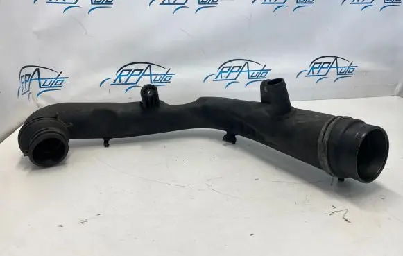 Skoda Octavia Mk2 (1Z) Air intake hose/pipe 1k0129654ad