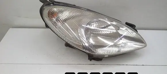 Citroen Xsara Picasso Headlight/headlamp DEFECT