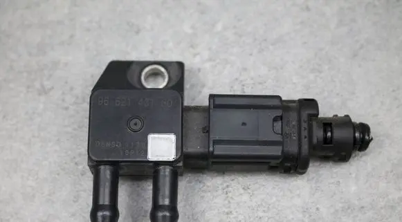 Citroen DS4 Air pressure sensor 9662143180