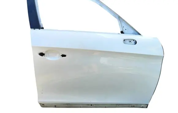 Citroen DS5 Front door