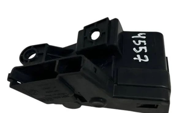 BMW 7 E65 E66 Vacuum air tank 8387573 61138387573 10688710