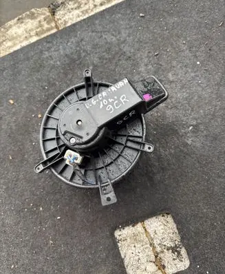 Dodge Grand Caravan Heater fan/blower 0701132570 AY2727005190
