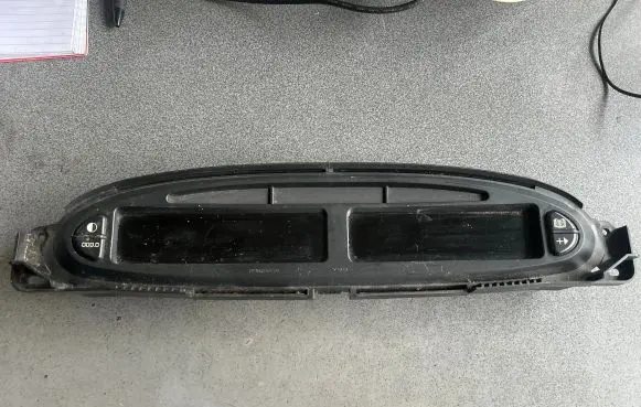 Citroen Xsara Picasso Speedometer (instrument cluster) 966173780 VD0966014