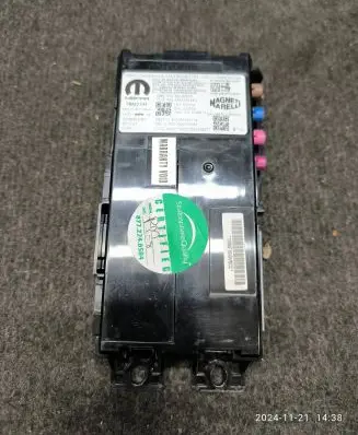 Jeep Grand Cherokee WL Bluetooth control unit module 68570137aj 616320011 503551891134