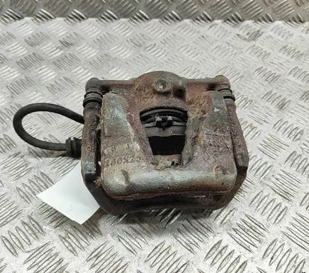 Mercedes-Benz A W176 Front brake caliper A0004216481