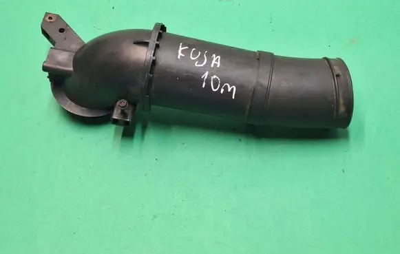 Air intake hose/pipe