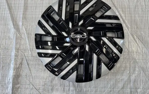 Fiat 600 R13 wheel hub/cap/trim 52207514