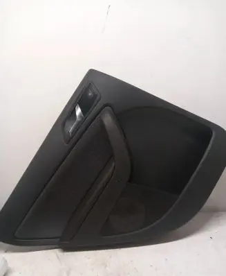 Skoda Yeti (5L) Rear door card panel trim 5L0867209H 1110196045 JG11101