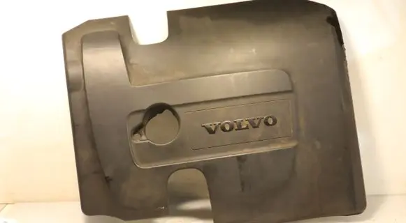 Volvo C30 Engine cover (trim)