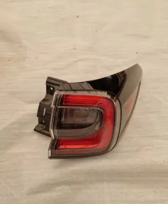 Subaru Legacy Rear/tail lights 84912AN020 1201MG 12201MG