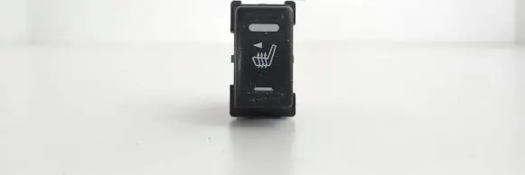 Nissan Note (E11) Seat heating switch