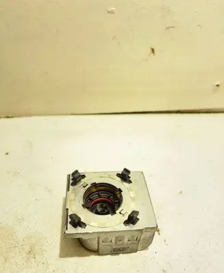 Audi A6 S6 C6 4F Headlight ballast module Xenon 5DD00831950