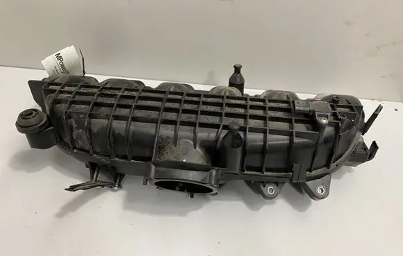 BMW M4 F82 F83 Intake manifold 7576911