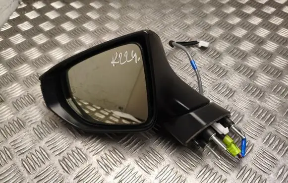 Lexus LBX Front door electric wing mirror E13049704