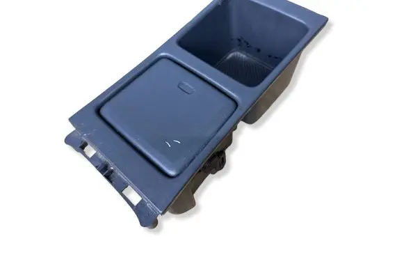 Volvo XC70 Ashtray (front) 9204996
